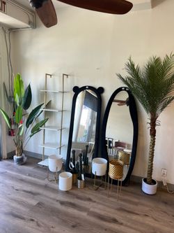 Moving sale off 50%