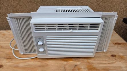 Window Air conditioner