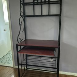 Metal Bakers Rack With Wood Shelves 