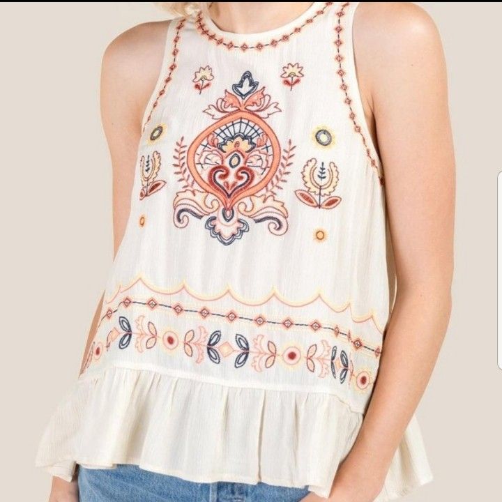 Francesca's Alya Embroidered Boho Tank Top Size Small
