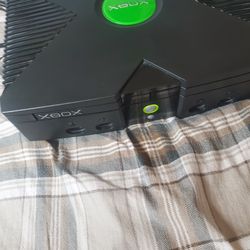 Original xbox works great just no controller