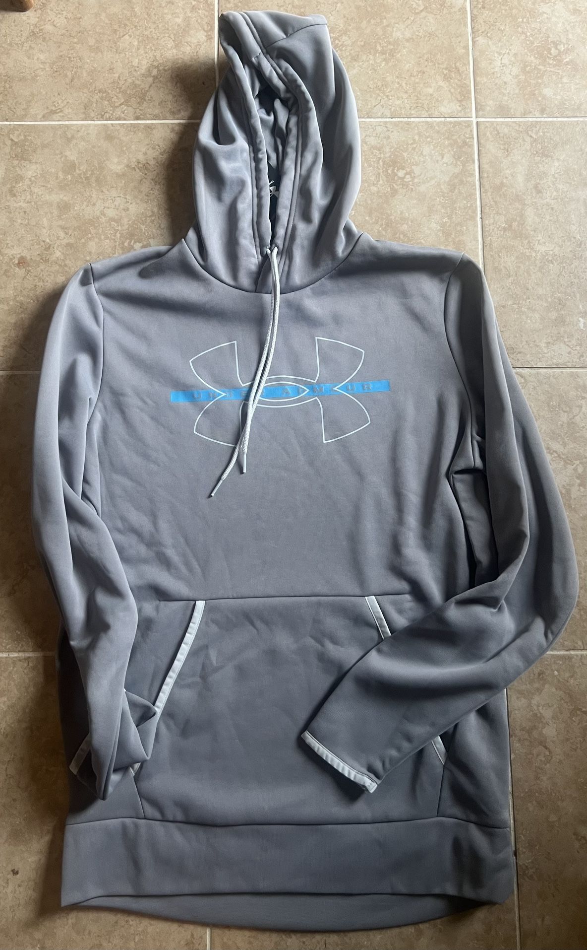 NWT Men’s Under Armour Small Hooded Sweatshirt. Norton Pickup