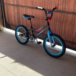 Giant Animator 16” BMX Bike 