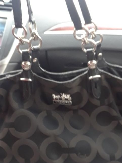 Medium/Large Coach Purse