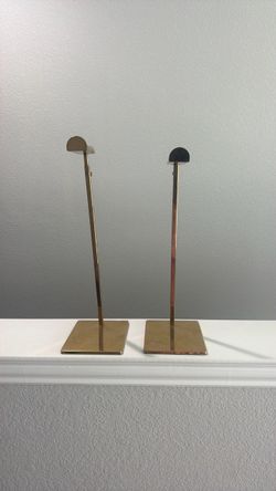 Adjustable display racks