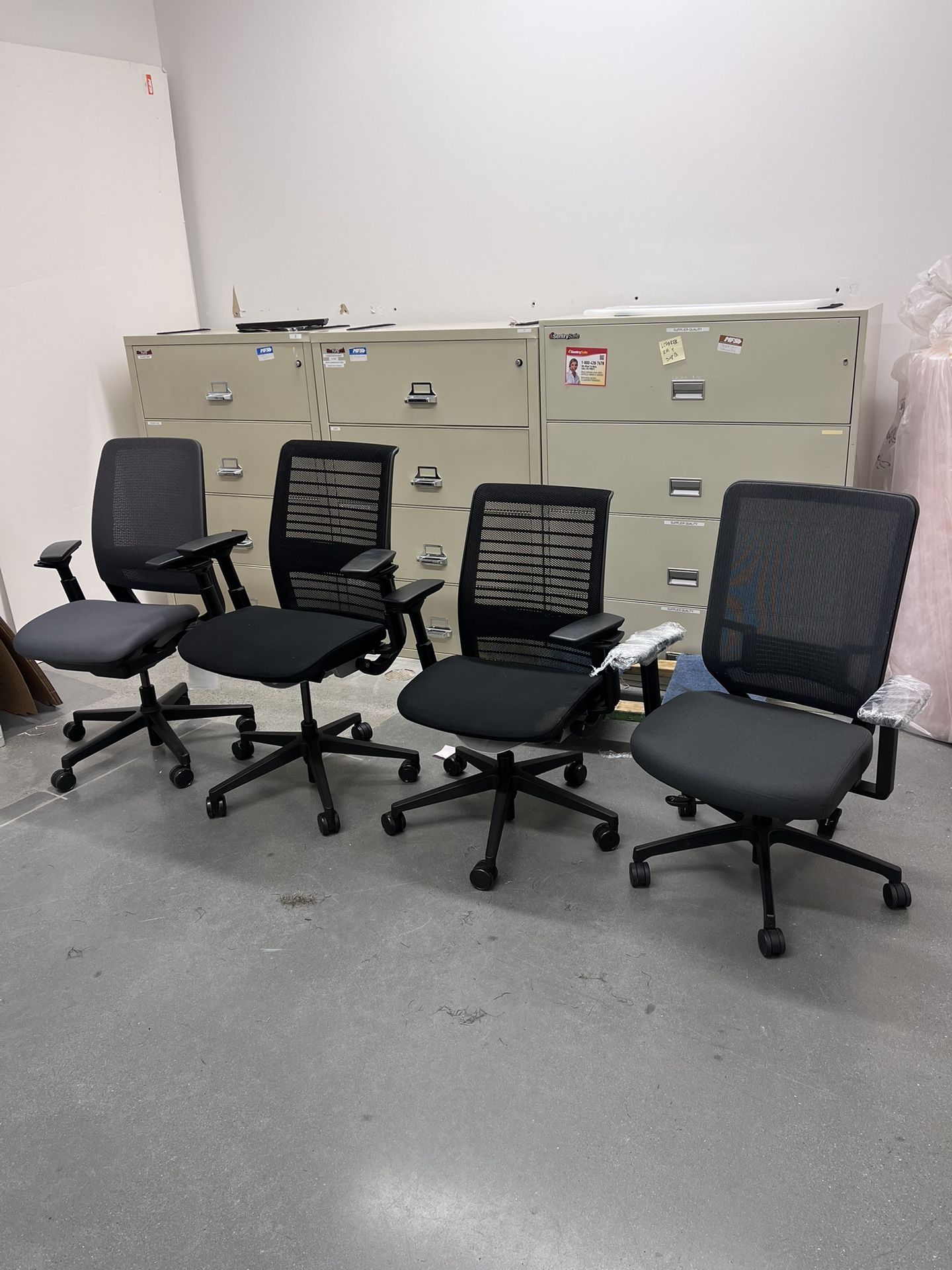 Steelcase think v2, steelcase amai air, office chairs, work chairs,
