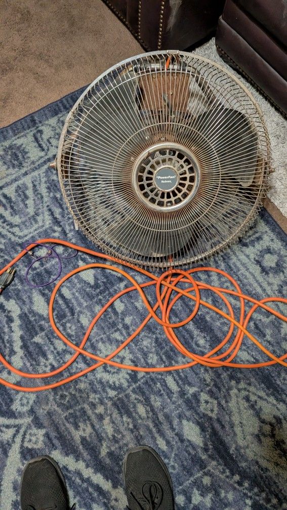 Oscillating Floor Fans. Used. Free.