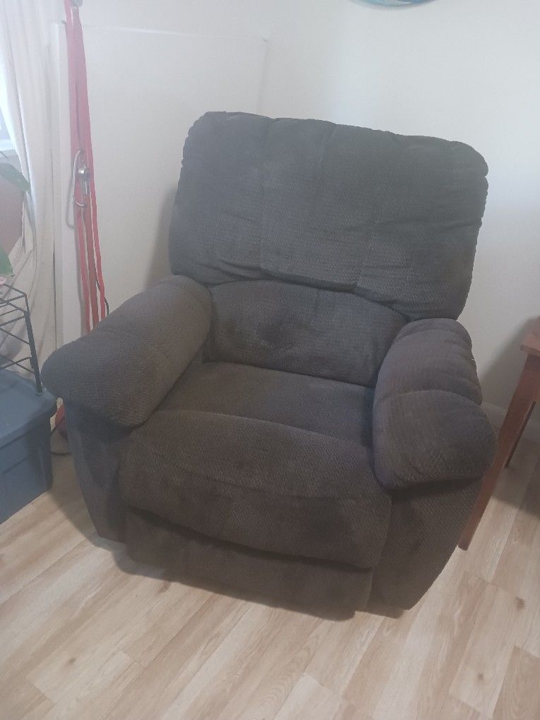 Reclining chair