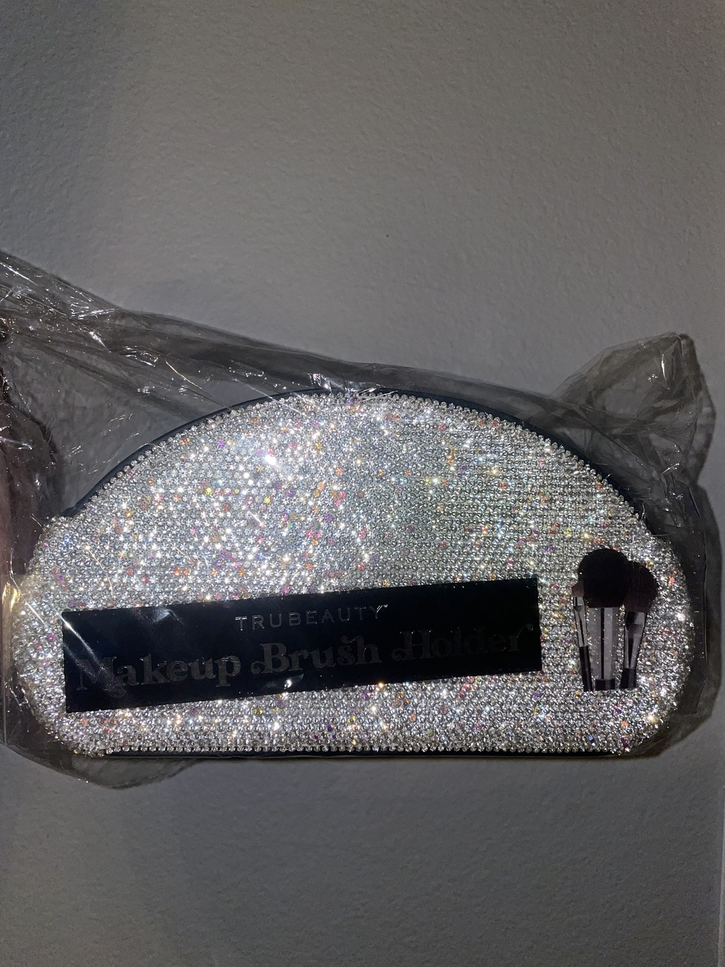 True Beauty Makeup Brush Holder