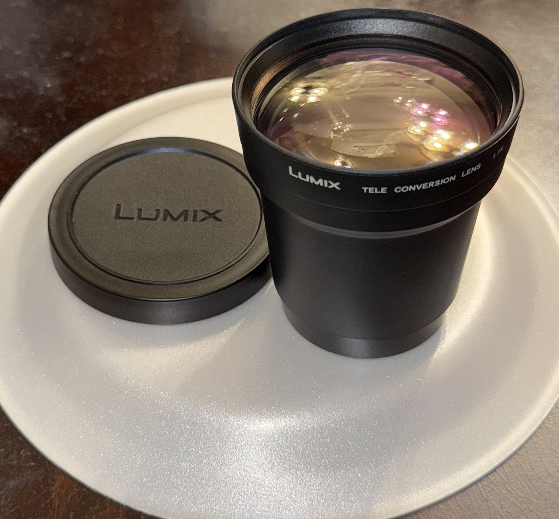 Panasonic LUMIX (Tele Conversion Lens 1.7x)