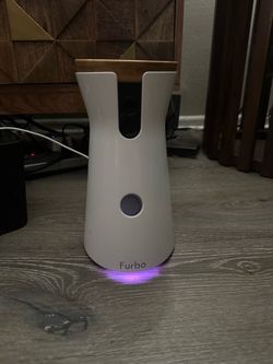 Furbo Pet Camera with Remote Treat Tosser