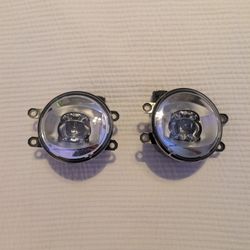 Stock HID Fog Lights Off 2022 Tacoma TRD Off-road 