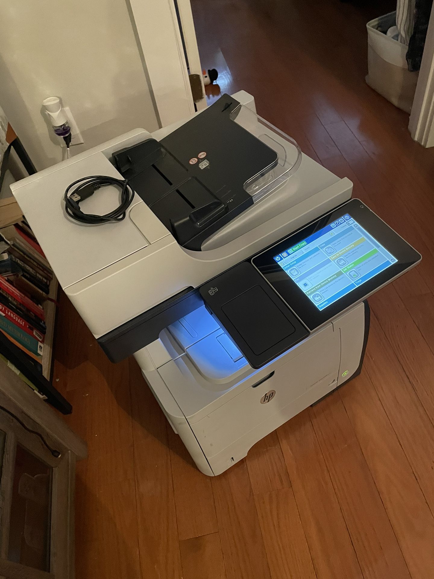 FREE!!! HP laserjet 500 mfp m525 FREE!!!