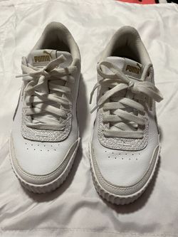 SHOES WOMENS SIZE 7.5