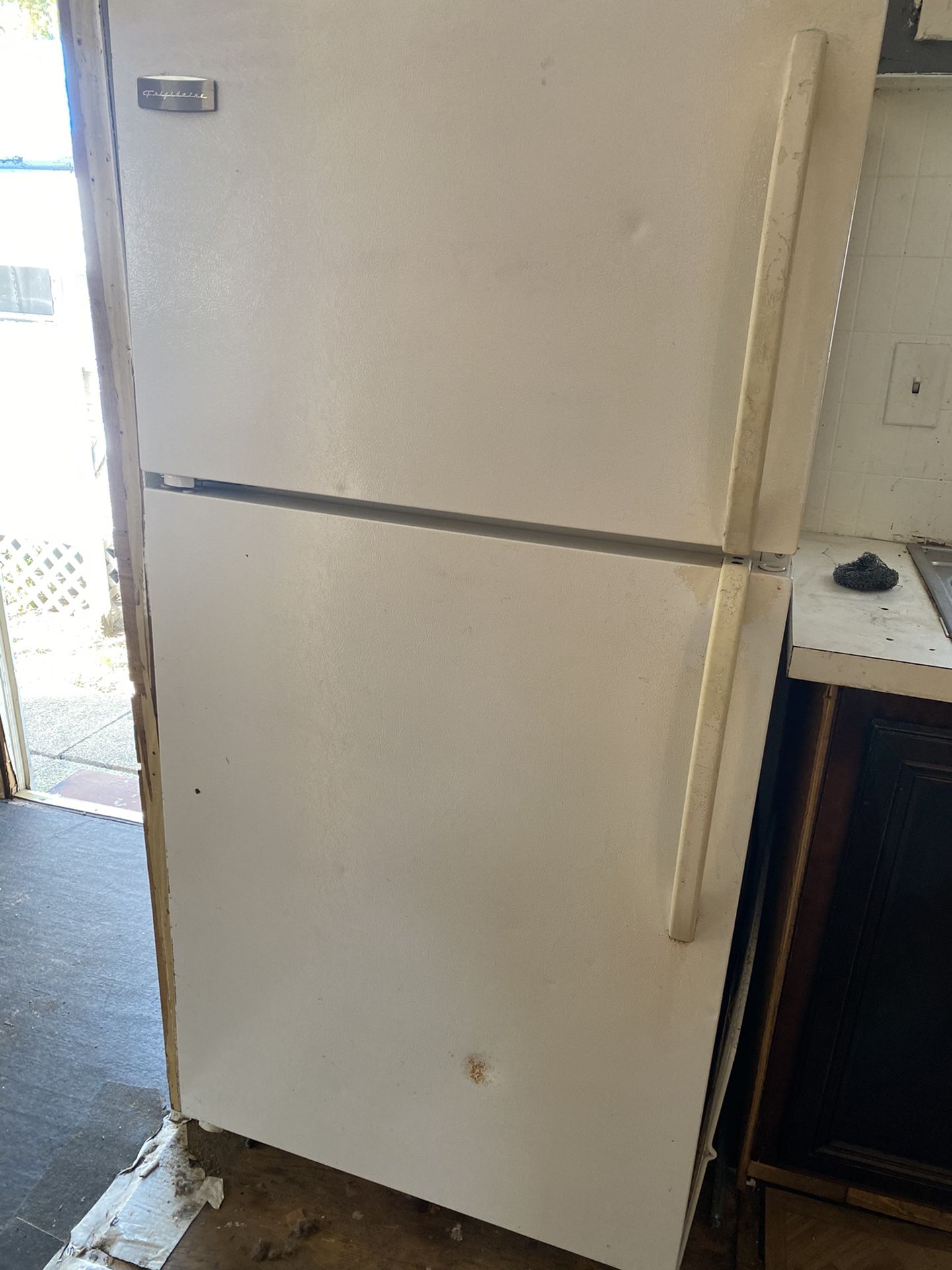 Fridge