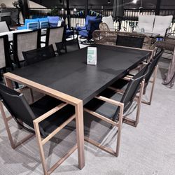 7pc Outdoor Dining Set