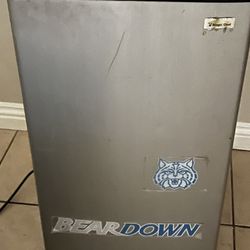 Refrigerator with freezer