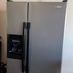 Whirlpool Refrigerator 