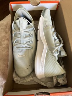 Nike Zoom Sneakers