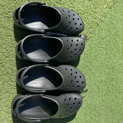 Black Crocs