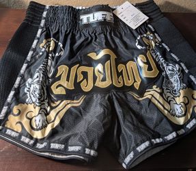TUFF Muay Thai Shorts Boxing Trunks Retro Style (TUF-MSC120-BLK) XXL