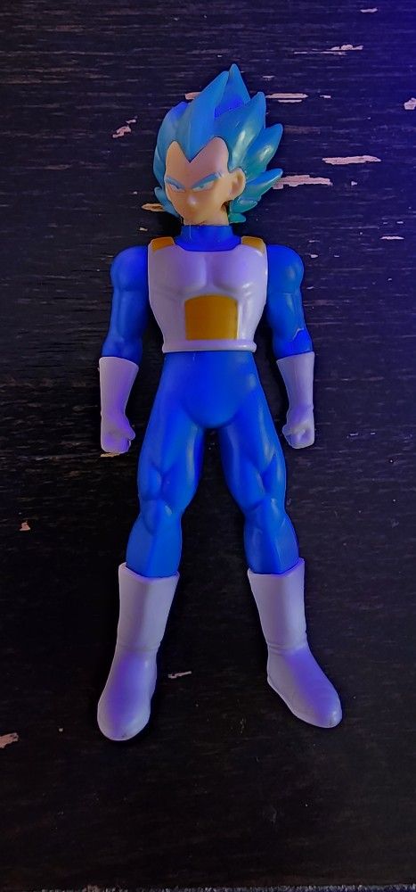Bandai Dragon Ball Super Saiyan Blue Vegeta Evolve Figure