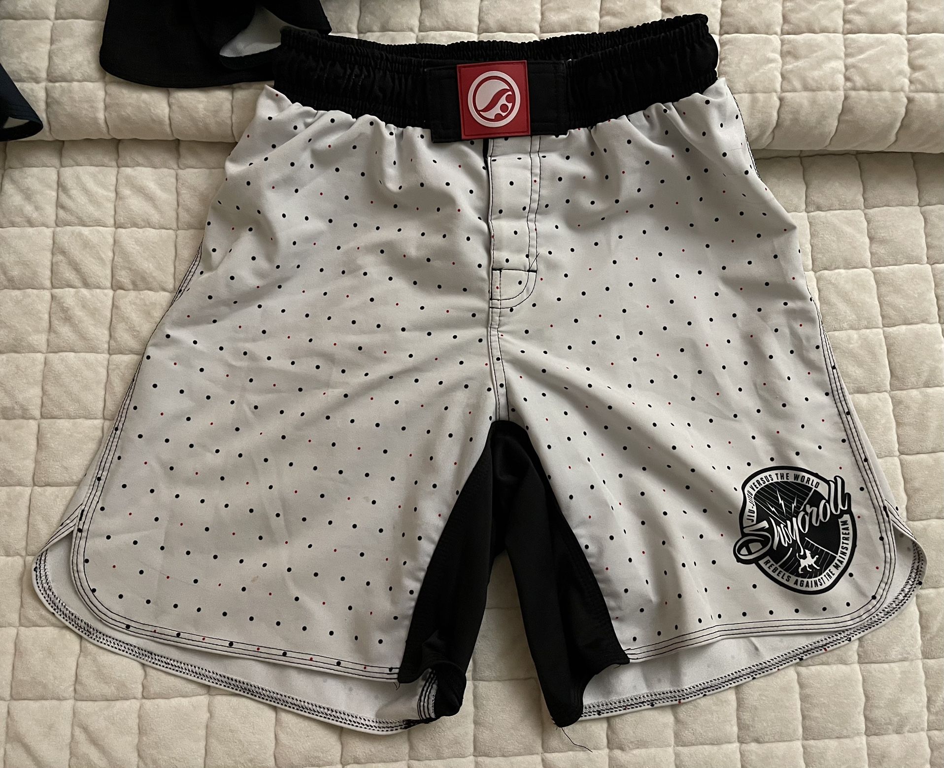 Syr Shorts Shoyoroll Med And Lrg