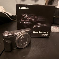 Canon G7X Mark III