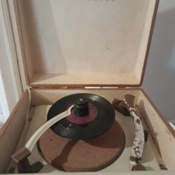 Work Old Record Player 
