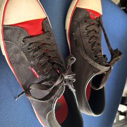 Men's Levi's Canvas Black/Red/White Low Sport Sneakers US 10.5 Mens