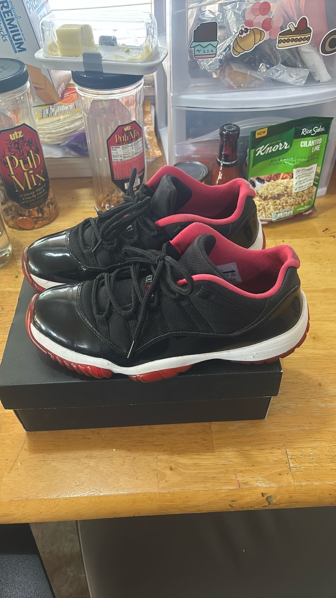 Jordan 11 Lows Size 10.5