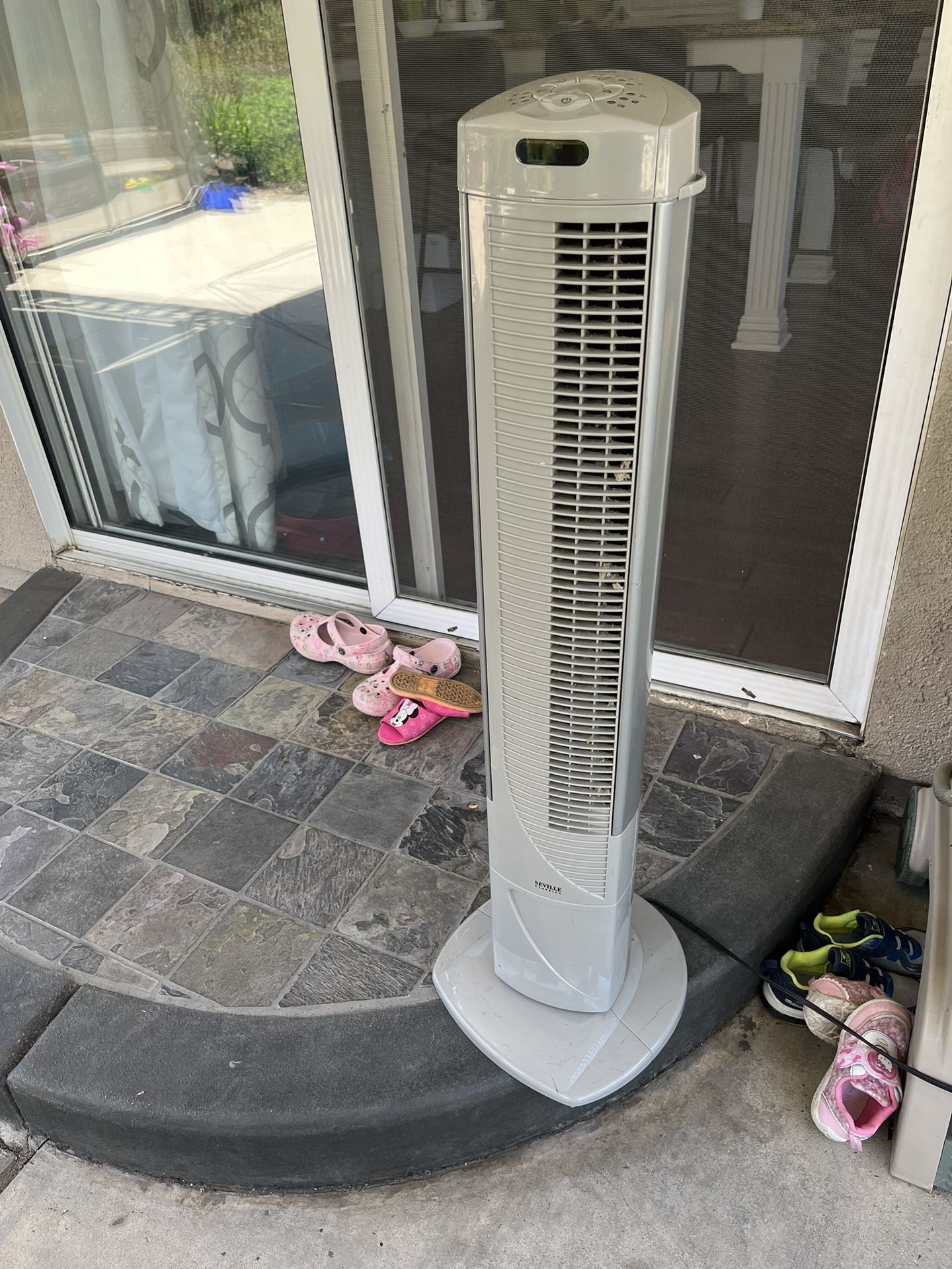 Seville tower fan in good condition.