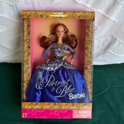 Portrait in Blue Barbie Walmart Special 1997 Edition 19355 NEW IN BOX