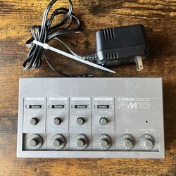 Yamaha Portable 4 Channel Mixer