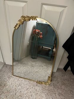 BEAUTIFUL MIRROR