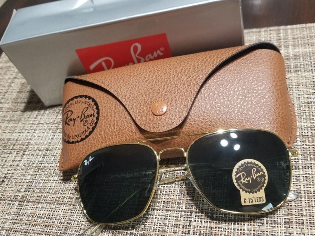 Rayban  Sunglasses Caravan Black Lens Gold Frame  Lentes RayBan New In Box