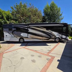 2019 Forest River Berkshire 39B