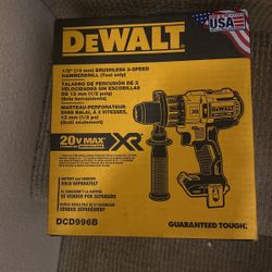 Dewalt Hammer Drill 1/2”(13mm) 20vMAX XR