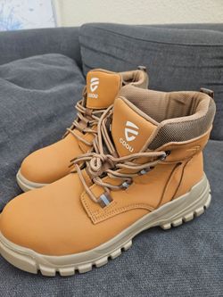 Seel toe size 11 boots. New