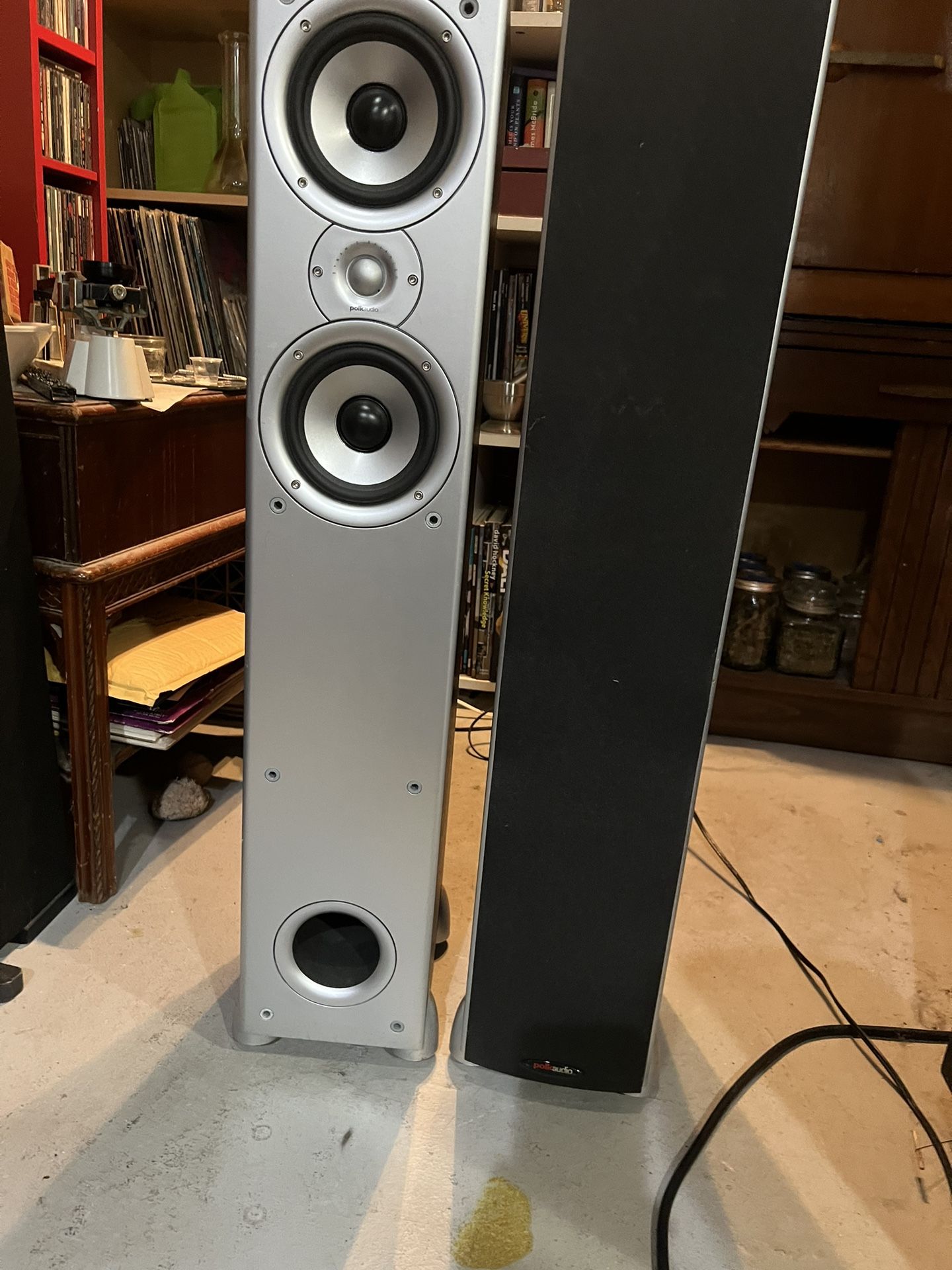 Polk Monitor 50 2-way Speakers