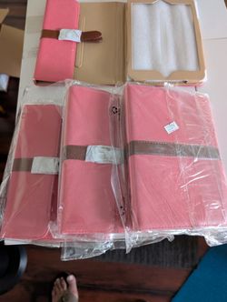 IPad Cover (4 piecs) For$12