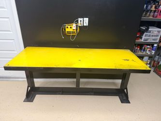 Metal table