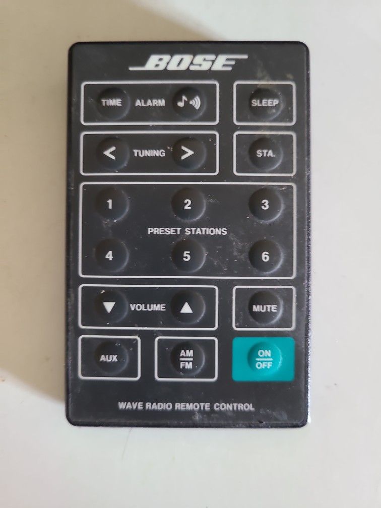 Bose Alarm Clock Radio W/ Remote for Sale in Hesperia, CA OfferUp
