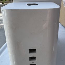 Apple A1521 AirPort Extreme Base Station Wireless Router 