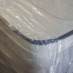 👑NEW QUEEN SIZE PILLOW TOP MATTRESS W.BOXSPRINGS INCLUDED 👑