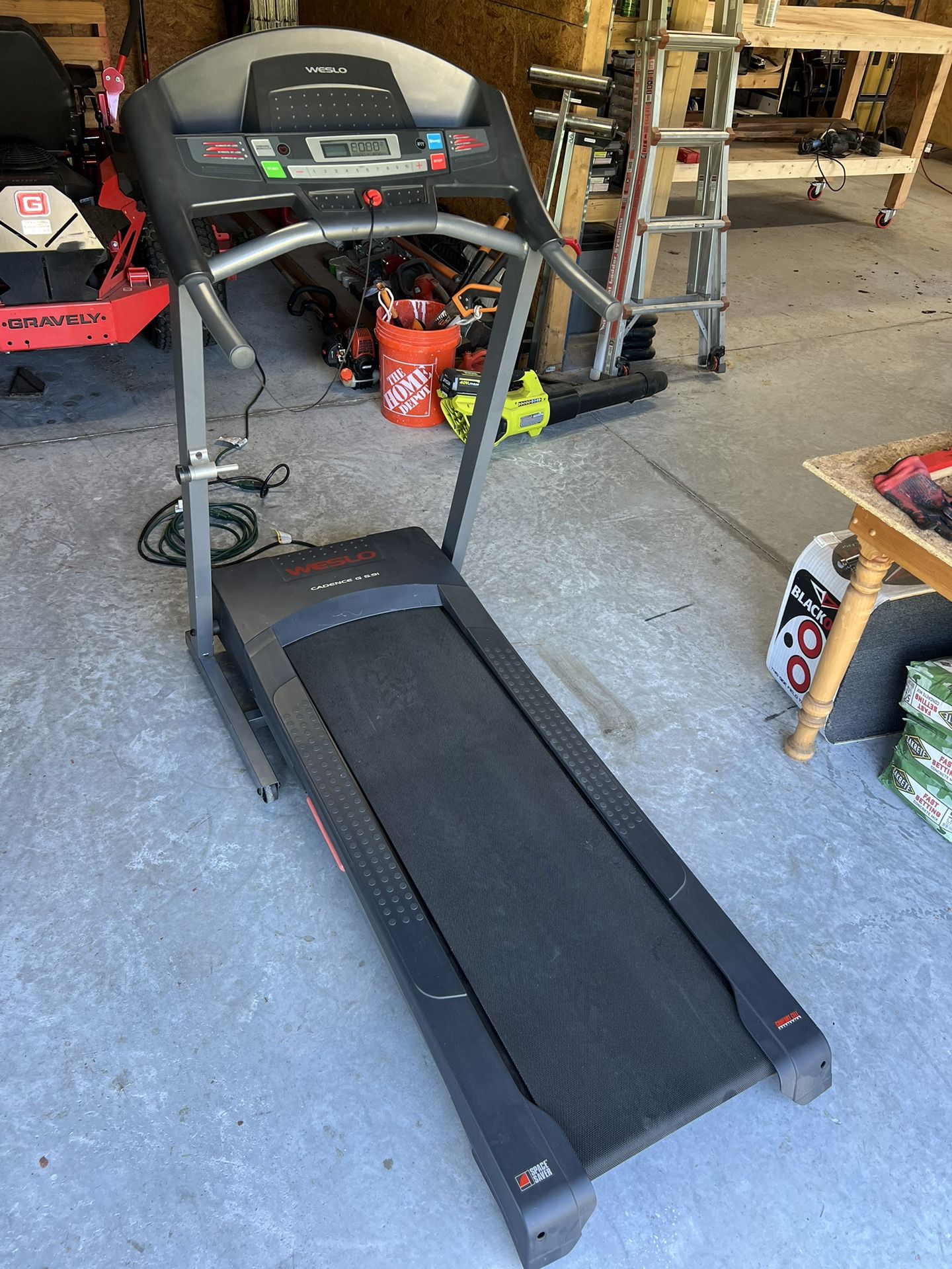 Weslo Cadence G 5.9i Treadmill