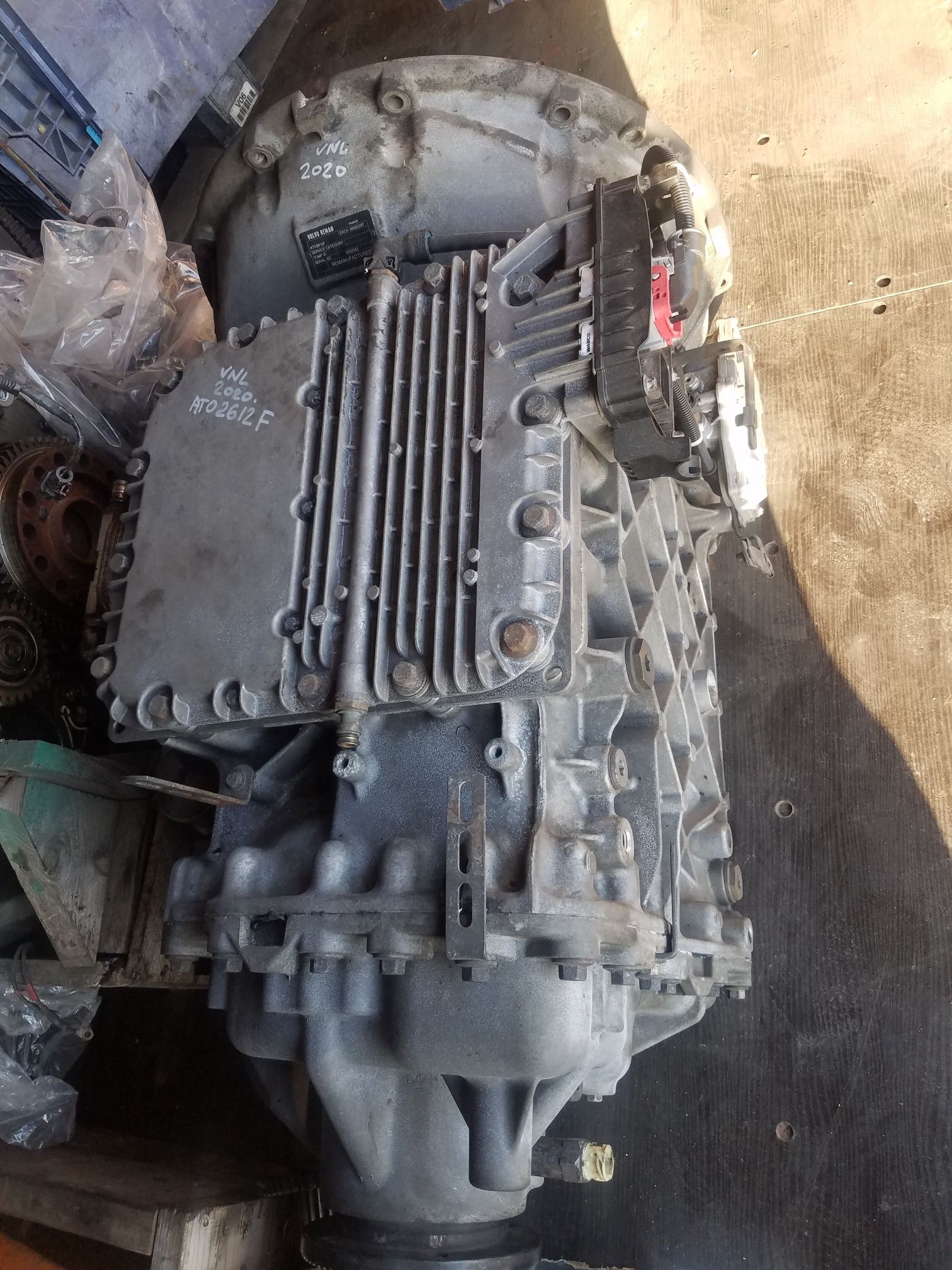 i-Shift Transmission ATO 2612F - Excellent Condition!