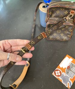 Authentic Louis Vuitton vintage Amazon bag unisex crossbody