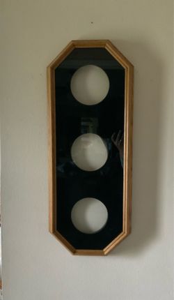 Decor Wood 3-Plate Hanging Holder/Display Case