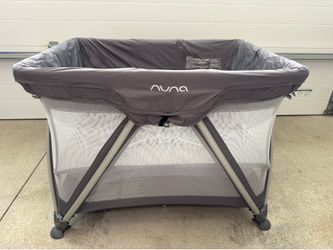 Nuna portable crib
